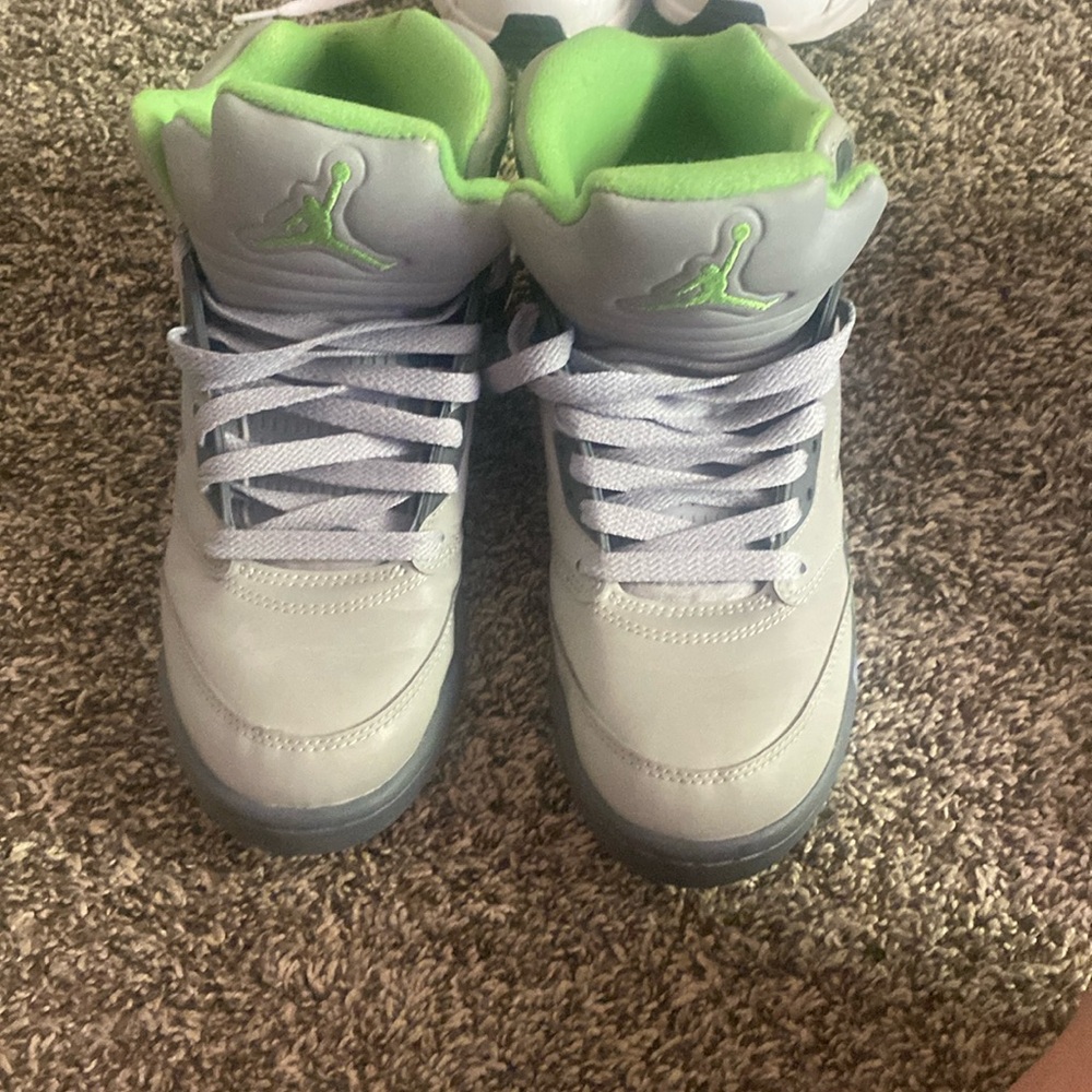 Air Jordan green shoes!!